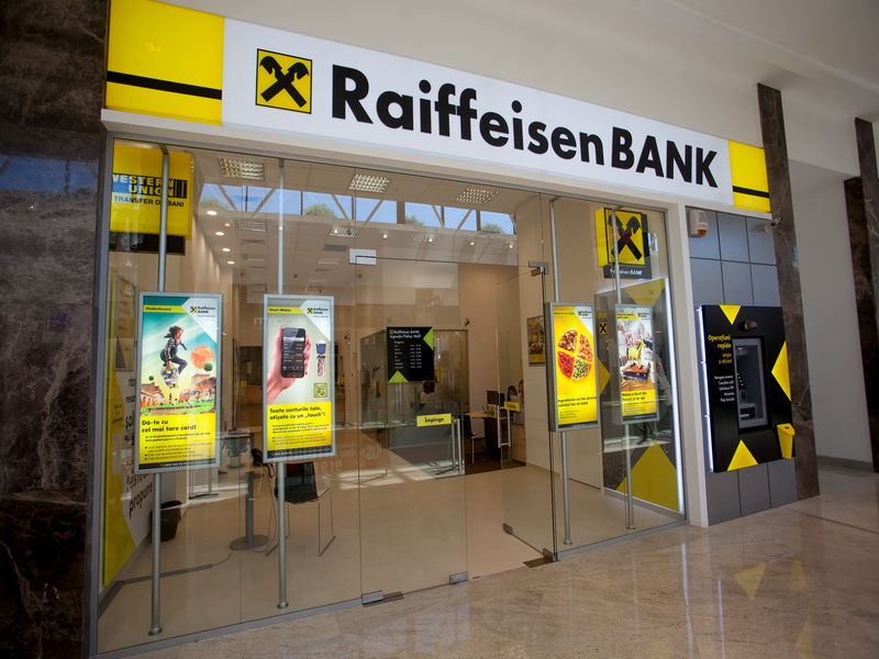 Palas Mall Magazine Raiffeisen Bank Palas Mall